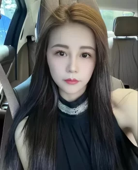 天河清纯可爱女神