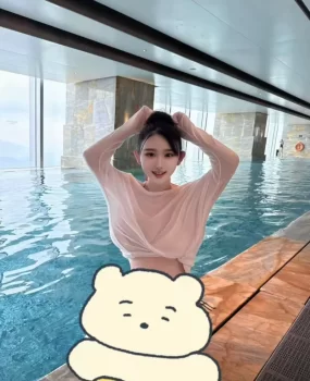 真实公寓本人【罗湖】丰满大熊肥豚热情骚女