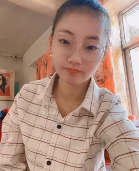 不错的妹子，脾气有点大