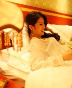 上门酒店气质美女  身材好  活力十足